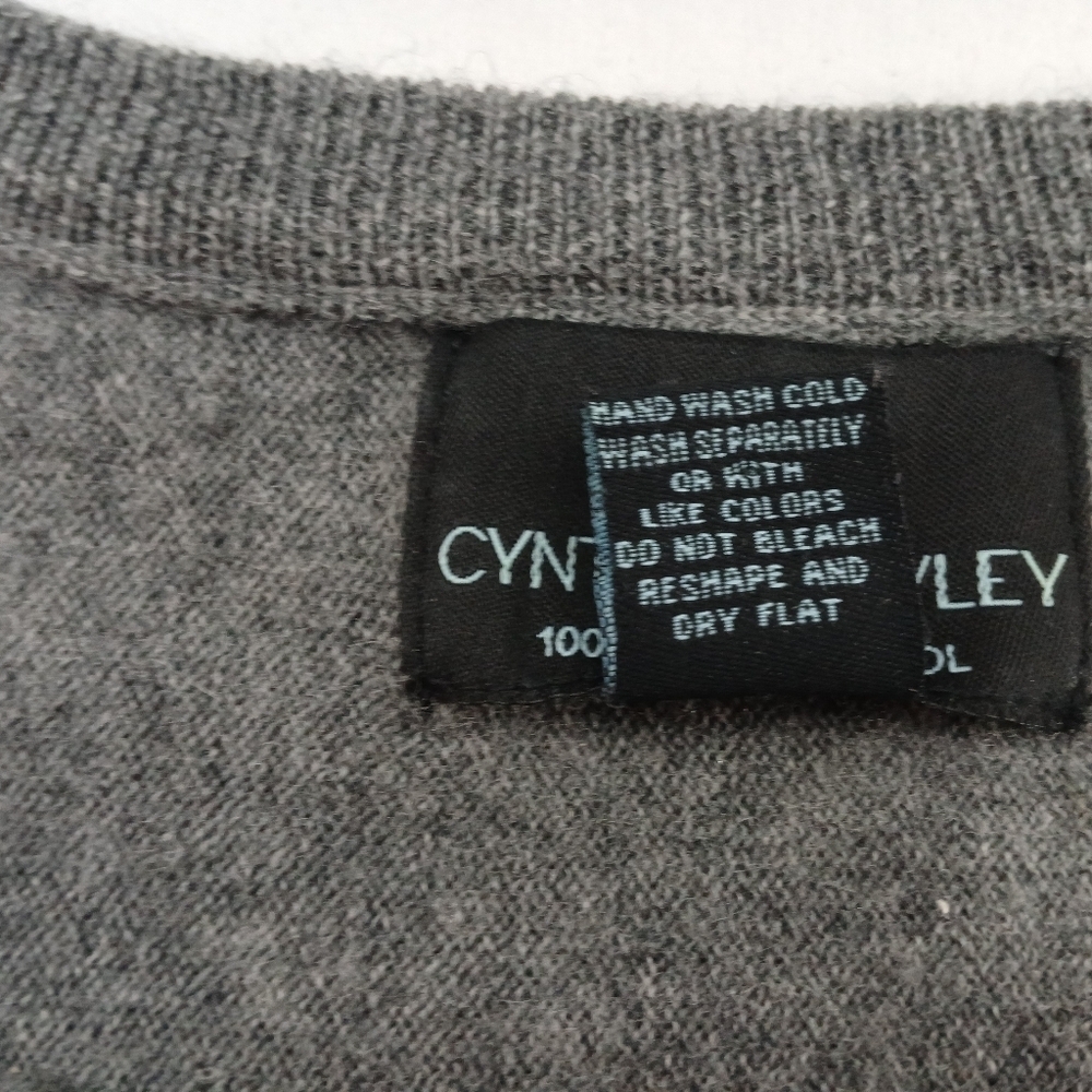 Cynthia Rowley 100% Merino Wool Scoop Neck Dolman Sleeve  Sweater. Ladies Size M - Picture 6 of 7